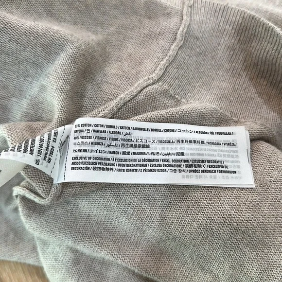 Abercrombie and Fitch Zip Up - Picture 7 of 8